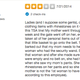 Image for article titled You can now write official Yelp reviews for the TSA—here are some of the best so far